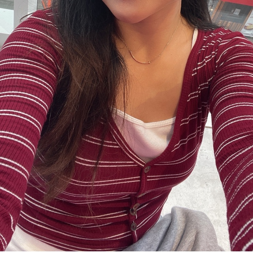 Forever 21 Ribbed Top - Picture 3 of 3